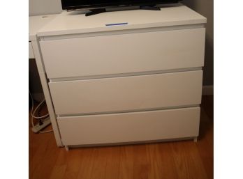 WHITE CHEST OF DRAWERS  - 30 1/2' H X 19' X 31'