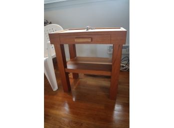 Side Table / Single Drawer Stand 27' X 25.5' X 15.5'