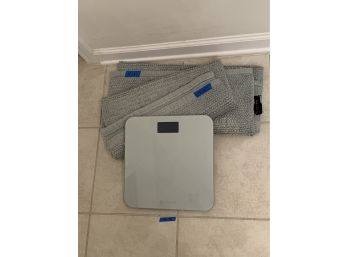Scale & Bathroom Rugs - PLL 33