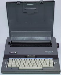 Smith Corona Memory Typewriter  SD700 MODEL SP