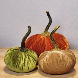 Set Of 3 Small Velvet Pumpkins - Table Holiday Decor