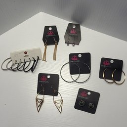 7 Piece Set Of Costume Jewelry - Earrings Lot (New In Package)