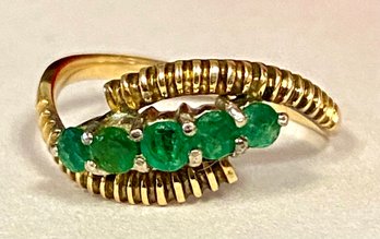 Vintage 18kt Emerald Bypass Ring
