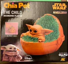 Star Wars The Mandalorian The Child Grogu Disney Chia Pet Herb Planter