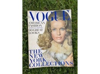 Vintage VOGUE Magazine Sept 1 American Fashion 90 Great Looks The New York Collection 1950s