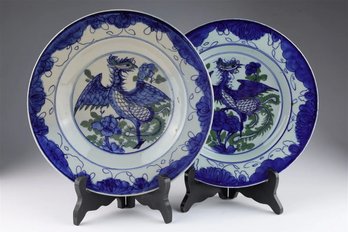 BEAUTIFUL PAIR OF CHINESE HAND PAINTED PORCELAIN PHOENIX BOWLS