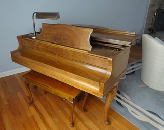 BEAUTIFUL GEORGE STEK BABY GRAND PIANO