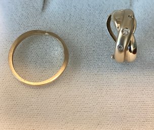 14 Kt Gold Earring, No Mate And 14kt Band