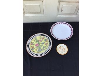 Lot Of 3 Chinese Dishes