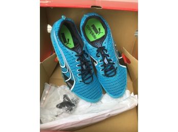New In Box Puma Womes Shoe Size 8.5 With Spikes