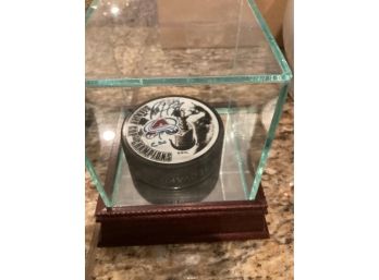 Patrick Roy Signed Hockey Puck 2001 Stanley Cup