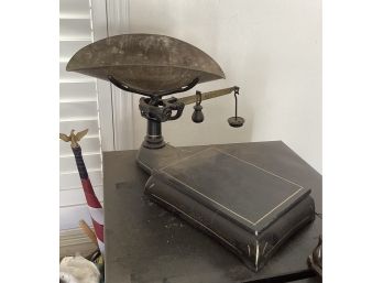 Buffalo Antique Scale With Weights