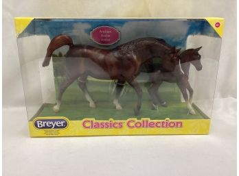 Breyer Classics Arabian Horse Set
