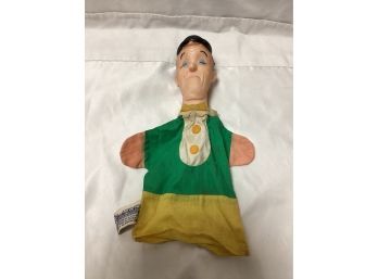 1965 Knickerbocker Stan Laurel Hand Puppet