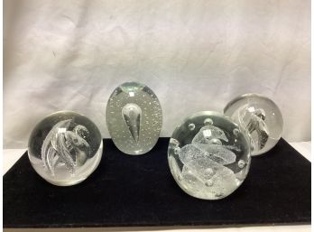 4 Heavy Controlled Bubble Paper Weights