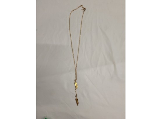 Vintage Gold Tone Feather Necklace