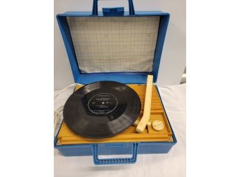 Vintage Realistic Record Player