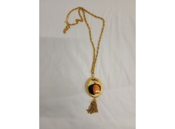 Vintage Gold Tone Locket Necklace