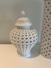White Ceramic Decorative Urn Jar With Lid And Cylinder Jar With Lid