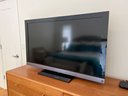 Sony KDL-46EX500 46 Television With Remote And ROKU