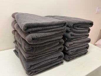 Set Of 12 Dark Grey Utopia Large Bath Towels