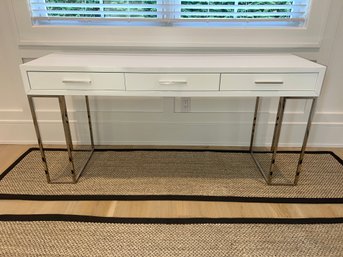 Modern White Laquer Desk With Metal Base