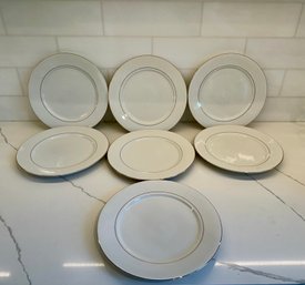 Set Of 7 Classic Gold Dinner Plates