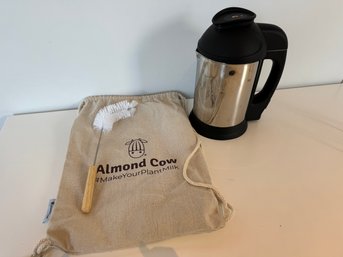 Almond Cow Plant-based Milk Maker