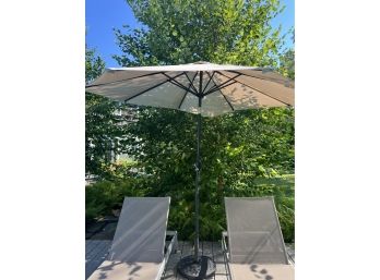 UMBRELLA WITH STAND