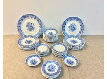 Blue And White China Dishes And Plates