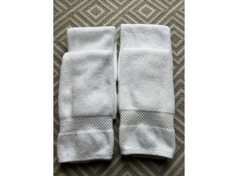 Set Of  4 Hugo Boss White Hand Towels
