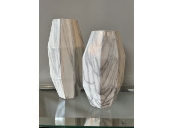 Set Of 2 Marble-style Vases