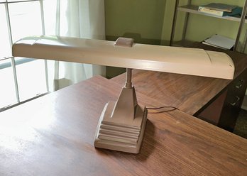 1950's-1960's Underwriters Laboratories Gooseneck Desk Lamp