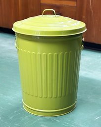Green Metal Lidded Trashcan - In Very Good Condition