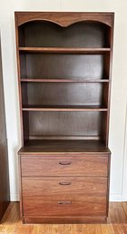 Vintage Mid-Century Modern Bookcase / Hutch Cabinet By Lane Furniture