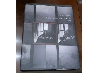 Photography Book - Annie Lebovitz: A Photographer's Life: 1990-2005 (Hardcover)