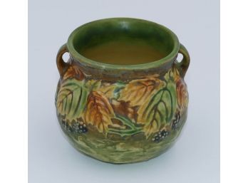 1933 Roseville Pottery Blackberry Ceramic Vase #567