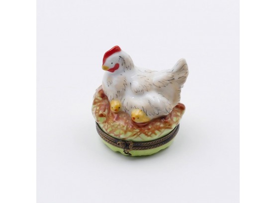 Limoges France Porcelain Hen & Chicks Pill Trinket Box