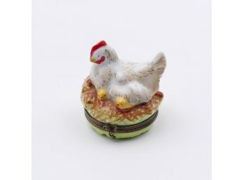 Limoges France Porcelain Hen & Chicks Pill Trinket Box