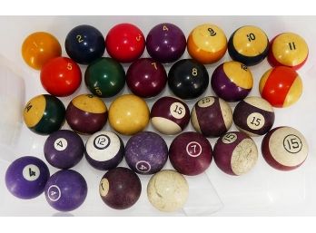 Lot Of Vintage Billiard Balls - One Set - Some Clay / Different Sizes