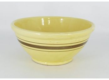 Large Vintage 1940's Yellow Ware Mixing Bowl - USA 120/-