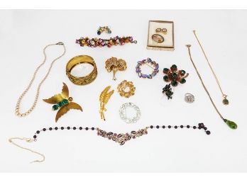 Costume Jewelry Lot - Necklaces (Murano Venini Glass Pendant), Brooches/Pins, Earrings, Bracelet