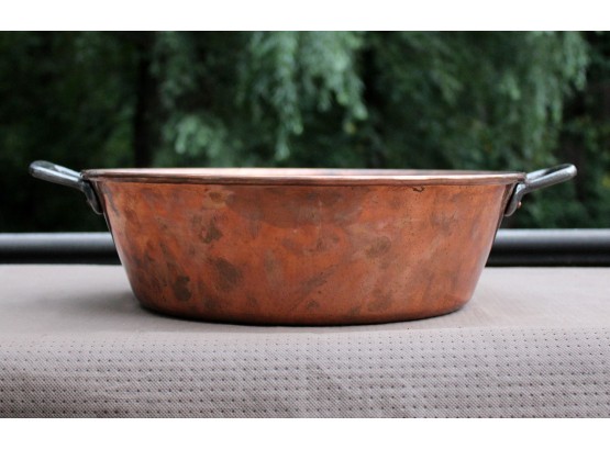 Decorative Copper Bowl With Seashells