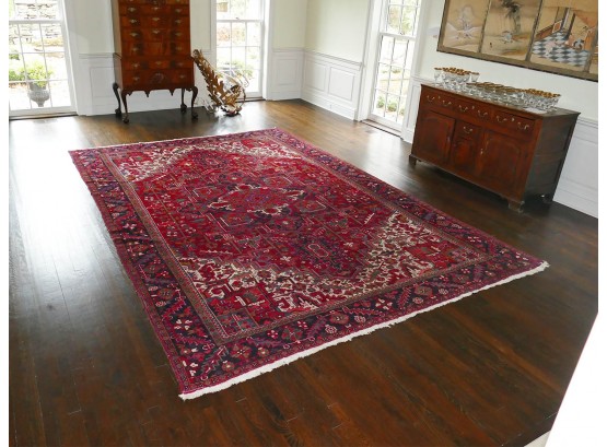Large Hand Knotted Persian Heriz Rug - Beautiful Geometry & Colors