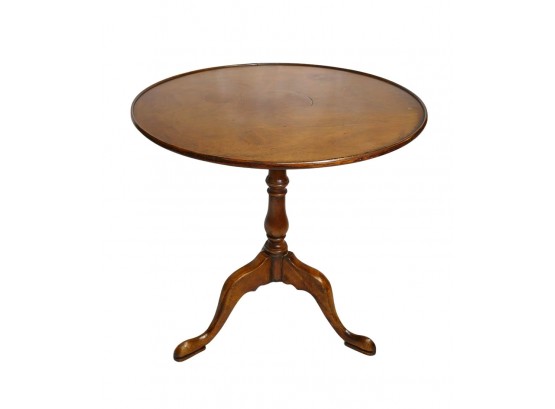 Antique Queen Anne Tilt Top Table