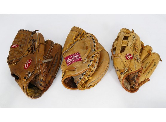 3 Different Baseball Gloves - Rawlings - Mike Piazza, Cal Ripken Jr Models