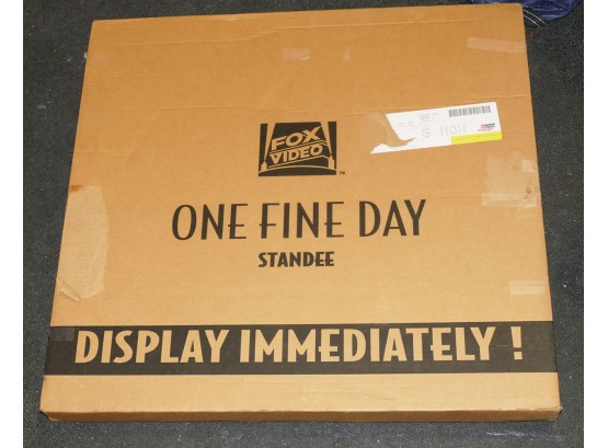 One Fine Day (1997, George Clooney Michelle Pfeiffer) Movie Cardboard Standee