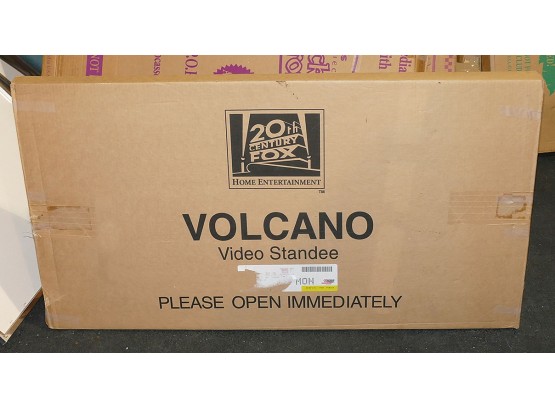 Volcano (1997, Tommy Lee Jones) Video Store Movie Cardboard Standee