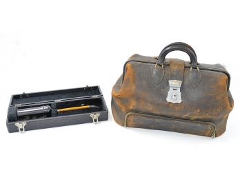 Vintage Doctor's Bag And Fischerquartz Quackery Device