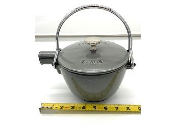 Staub Enameled Cast Iron Round Tea Kettle, 1-Qt., Graphite (Retail $195)